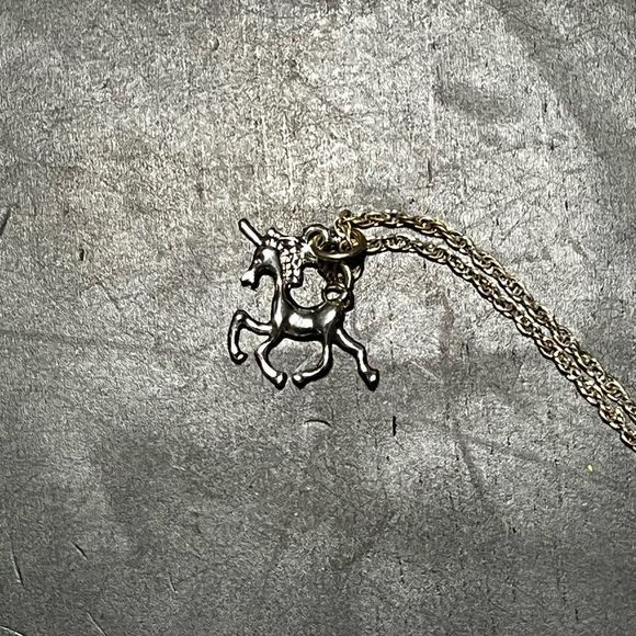 Unique Unicorn Charm Necklace - Picture 5 of 5